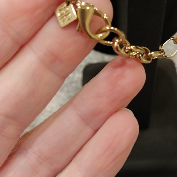 BANANA REPUBLIC BLACK STONE LAYER NECKLACE - Picture 6 of 10